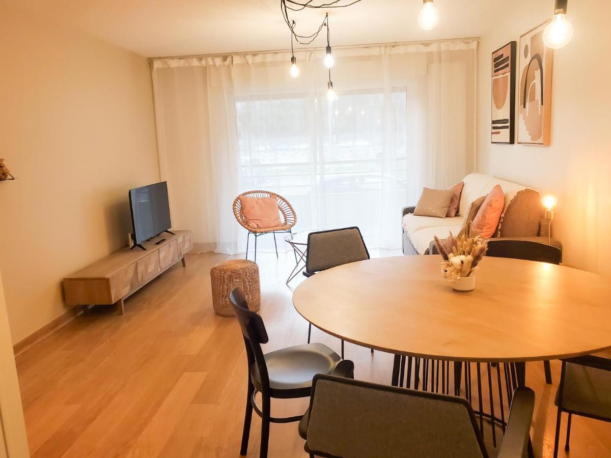 Standing Appartement Avec Vue Sur La Mayenne Laval  Exteriör bild